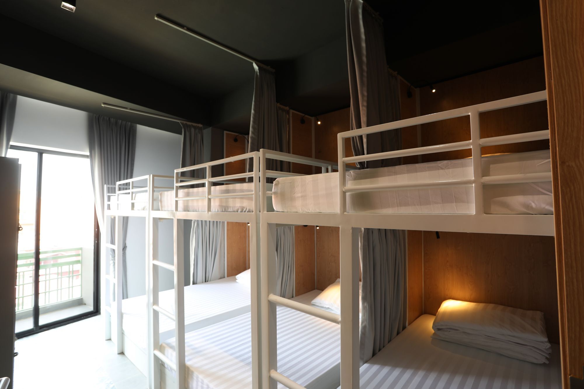 Sky Apartments Riverside - 50M To Royal Palace Phnom Penh Exterior photo